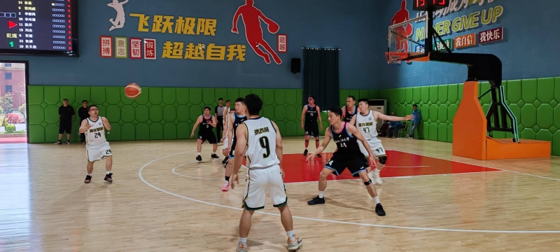 喜讯：学校篮球队获第二届四川高?！敖藼A”篮球联赛“体育道德风尚奖”